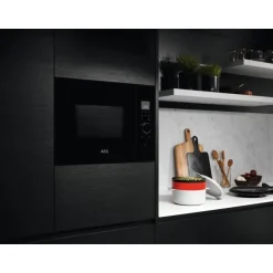 AEG MBE2658SEB 60cm Series 8000 Built In Microwave 900W 26L Black