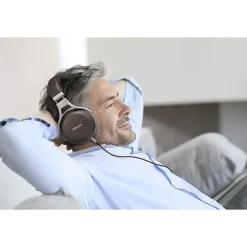 DENON AHD5200EM Over-Ear Headphones