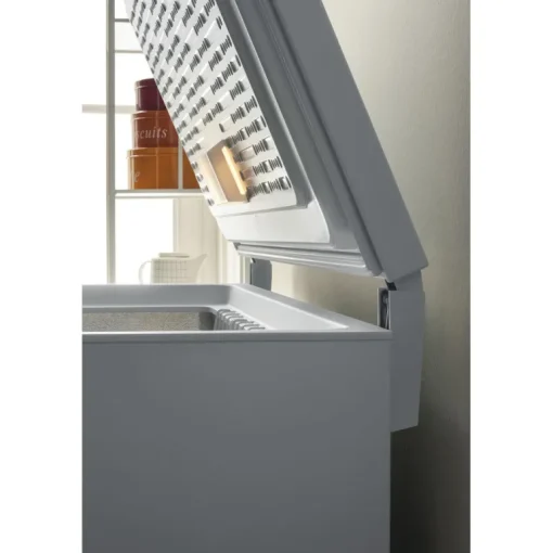 Hotpoint CS2A300HFA1 Freestanding Chest Freezer White