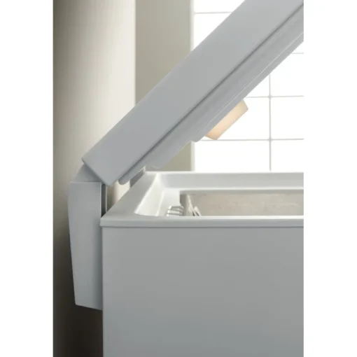 Hotpoint CS2A300HFA1 Freestanding Chest Freezer White