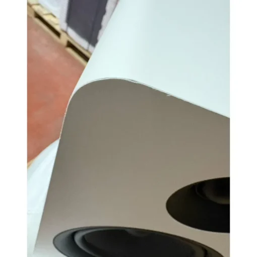 Kanto YUP6 Passive 5.25 inch Bookshelf Speakers Matte White Ex-Display Clearance