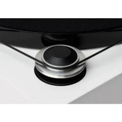Pro ject Essential III BT Turntable With Bluetooth In Black