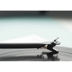 Pro ject Essential III BT Turntable With Bluetooth In Black