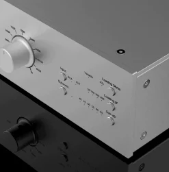 Pro-Ject Phono Box DS3B Preamp Silver