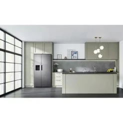 Samsung RS67A8811B1 Series 7 SpaceMax American Fridge Freezer Black